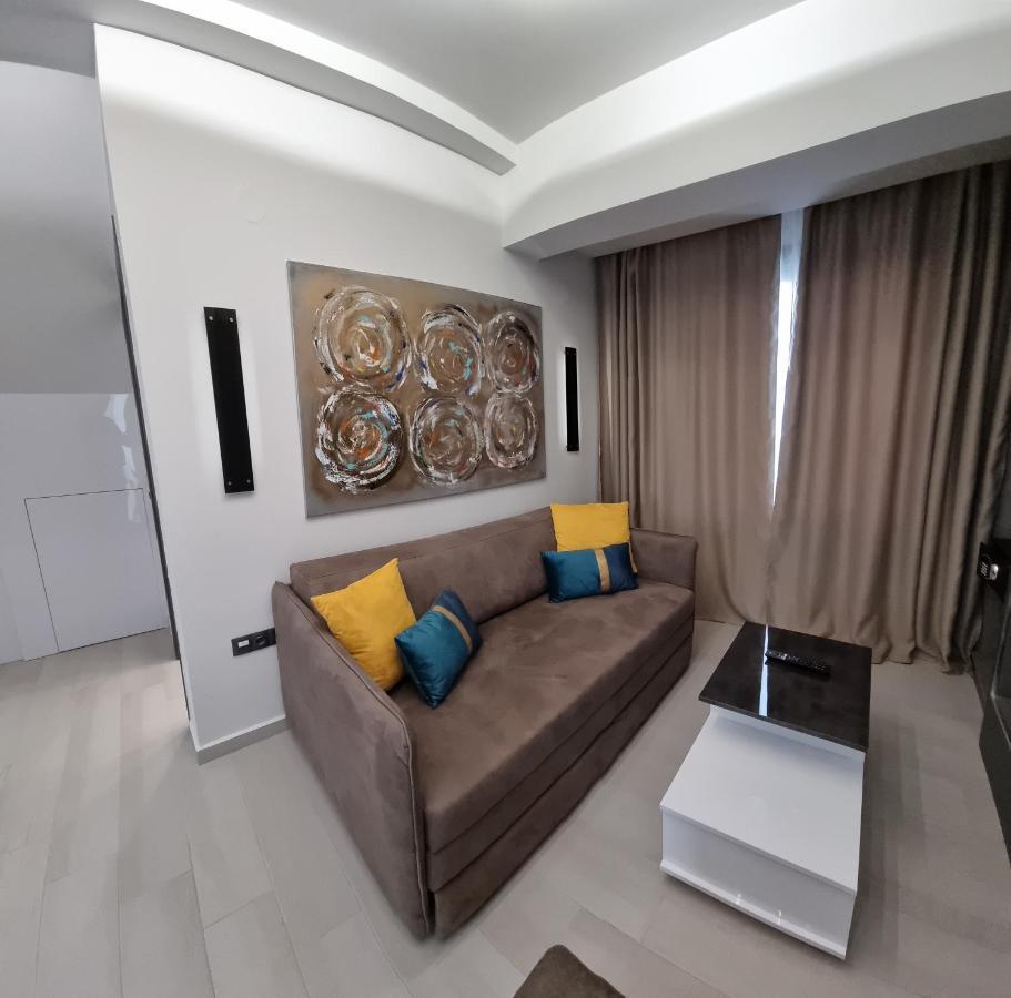 Ofrínion Luxsuites المظهر الخارجي الصورة