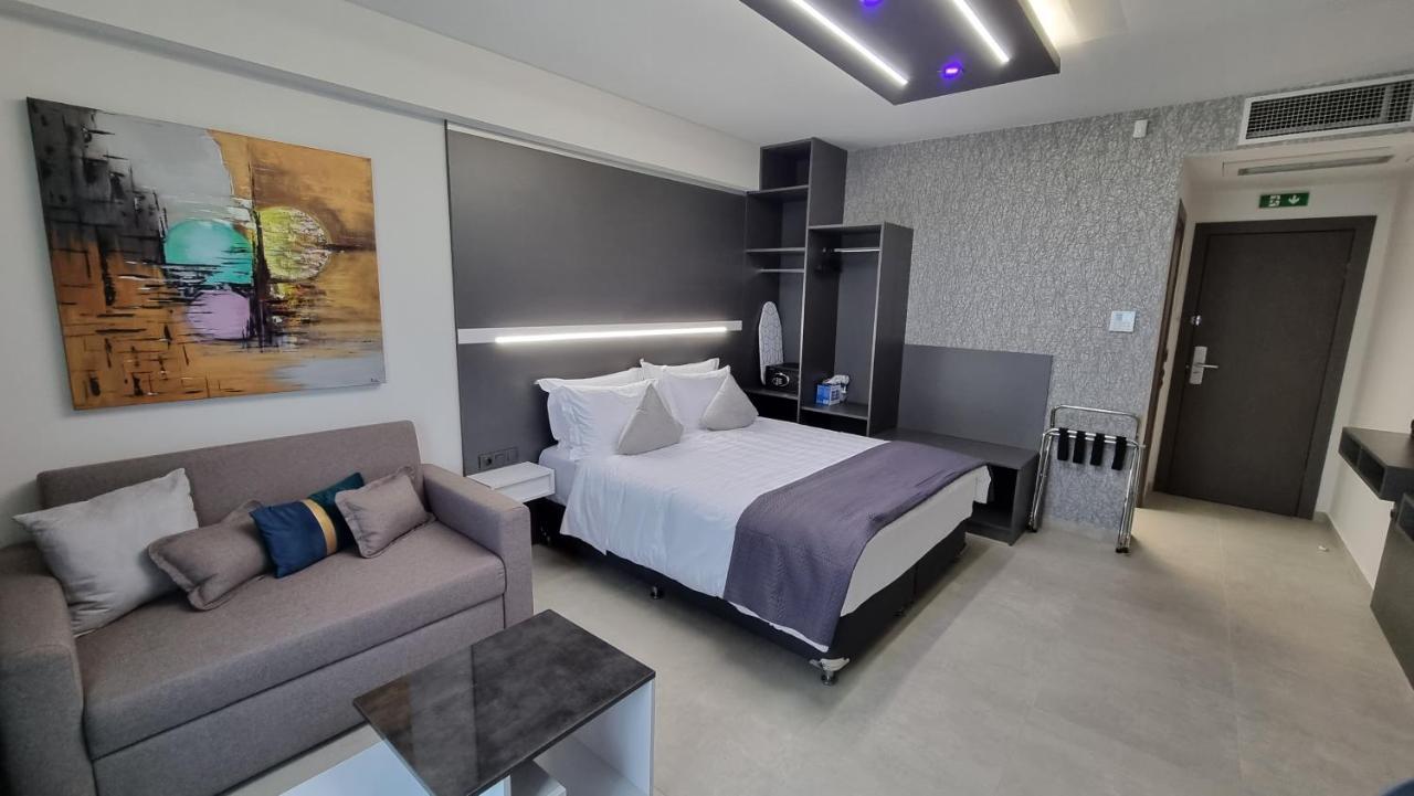 Ofrínion Luxsuites المظهر الخارجي الصورة