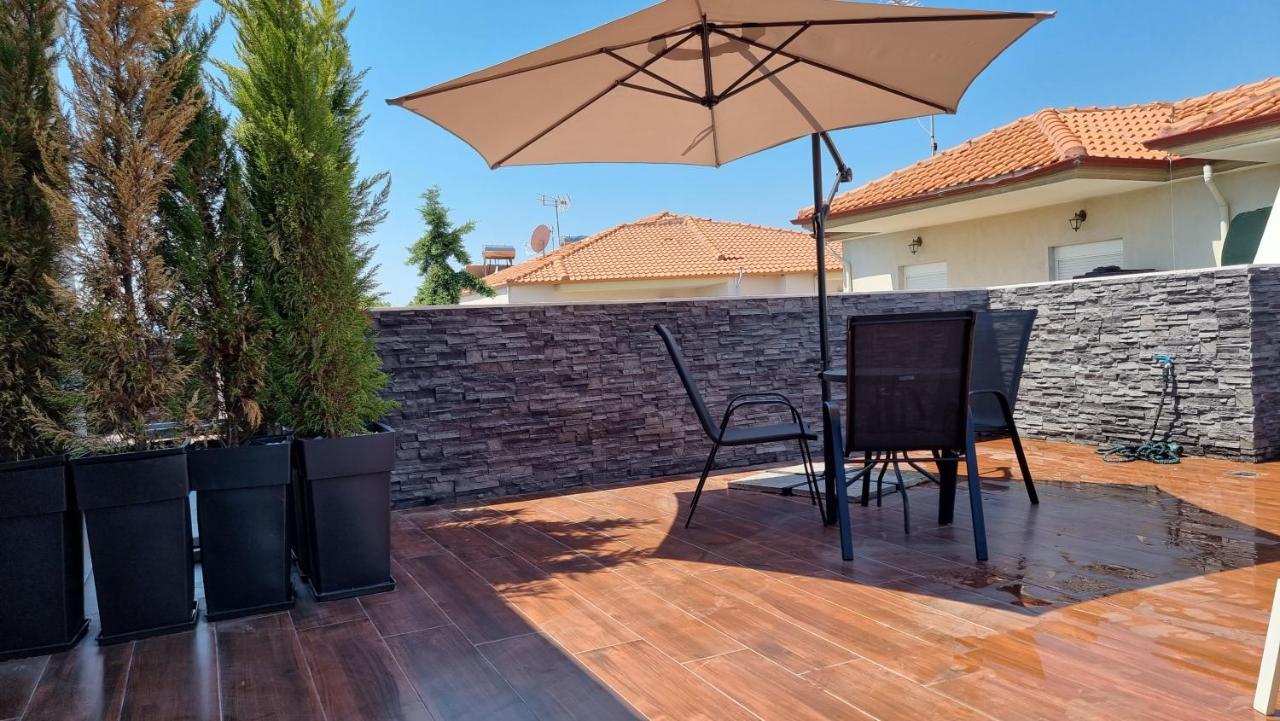 Ofrínion Luxsuites المظهر الخارجي الصورة
