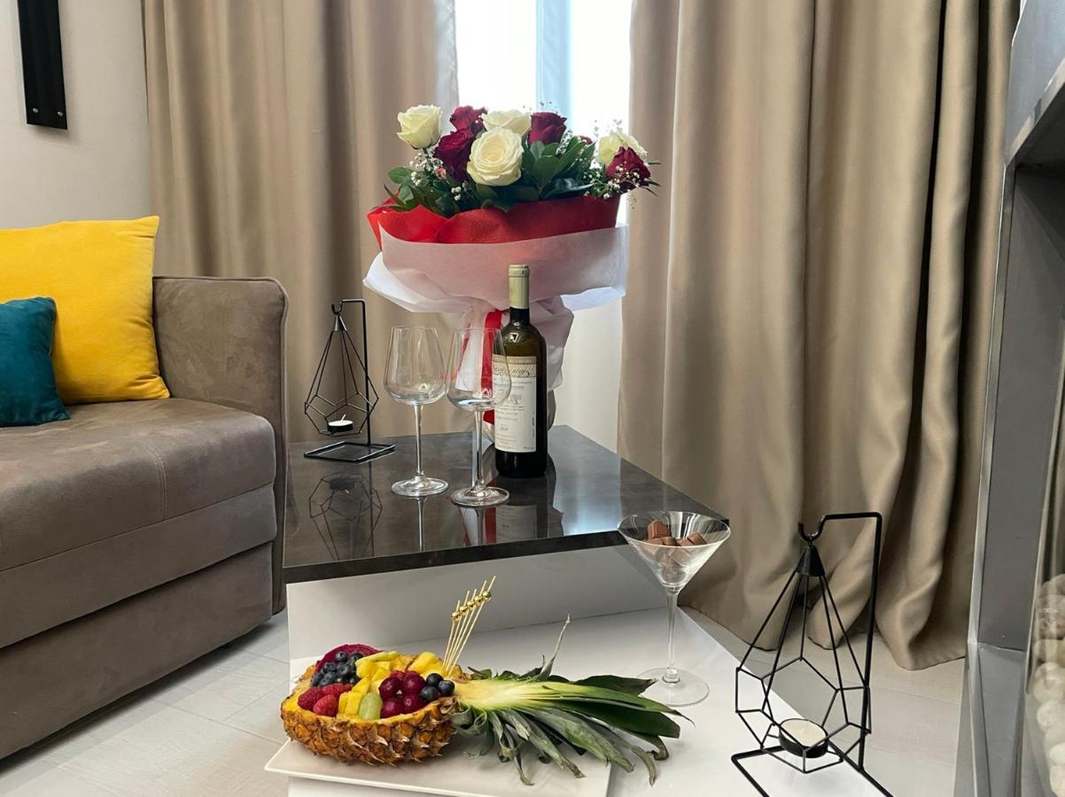 Ofrínion Luxsuites المظهر الخارجي الصورة